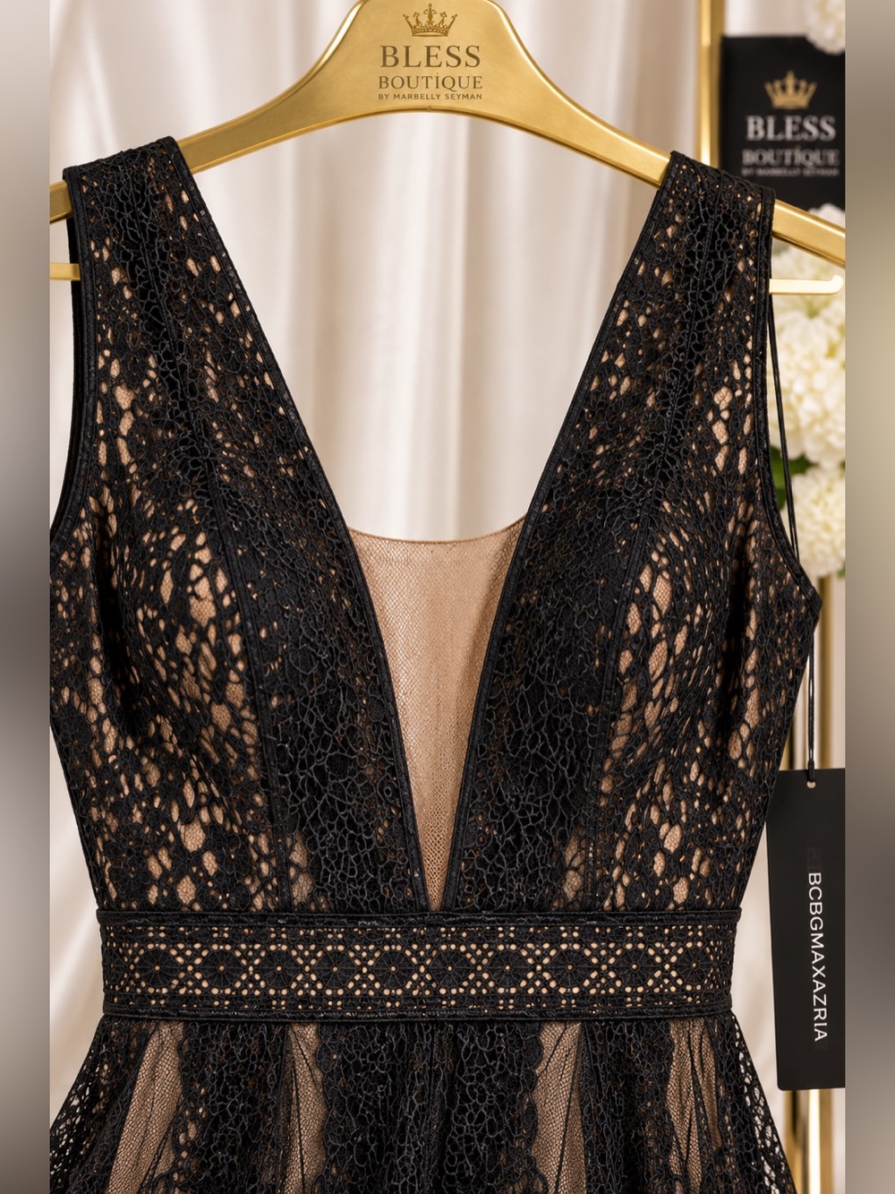 NWT BCBGMAXAZRIA Andi Black Nude Lace Asymmetrical Gown Size 2 - Picture 12 of 16